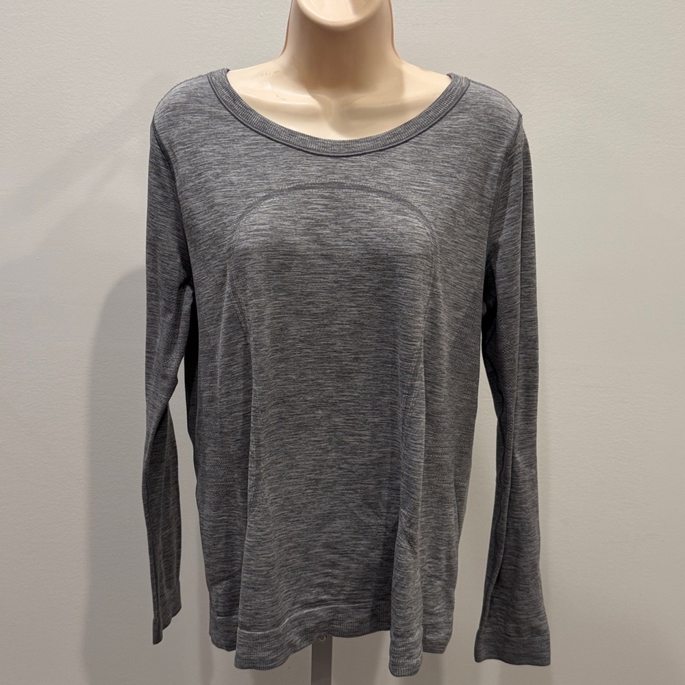 Lululemon Run Swiftly Tech Relaxed Gray Long Sleeve Top Tee Women Stretchy